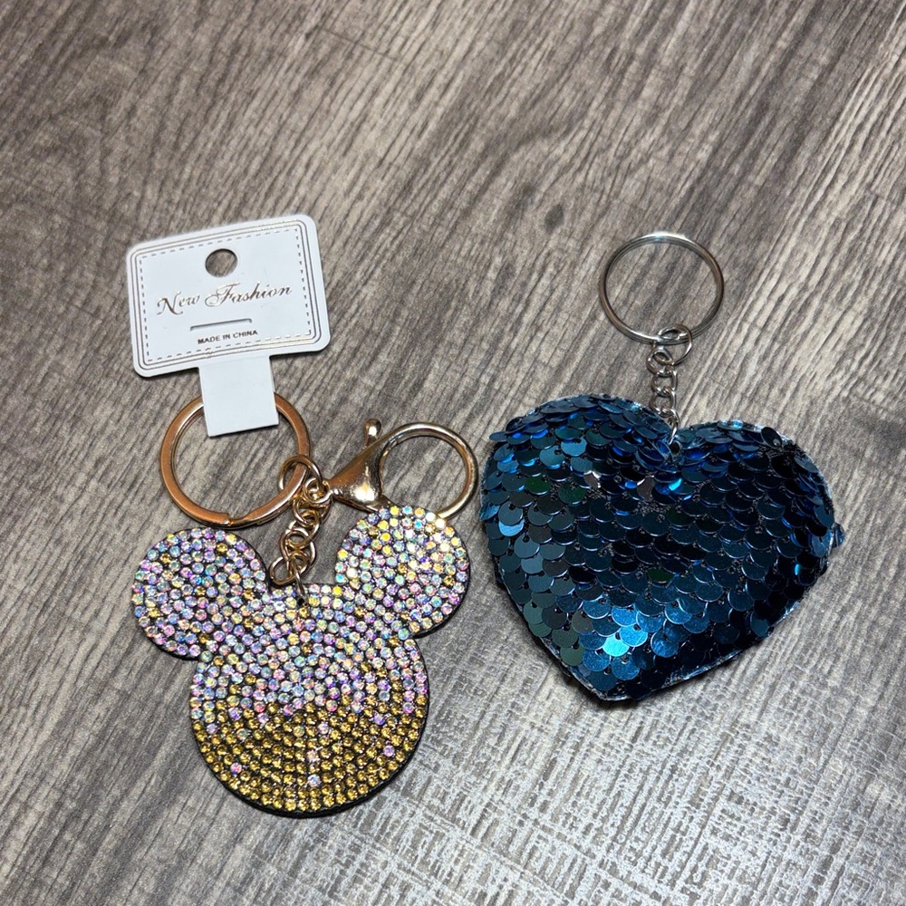 🌵5 for $20🌵 Blue Sequin Heart and Mickey Mouse Keychains